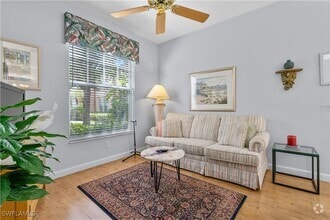 Building Photo - 14560 Daffodil Dr