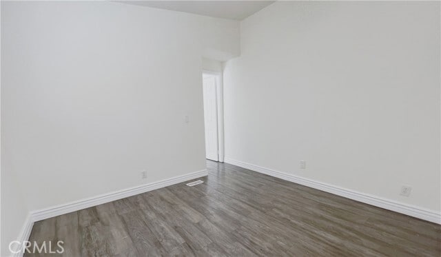 Building Photo - 5715 Greenbriar Dr