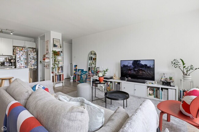Foto del edificio - 1450 E 55th Pl