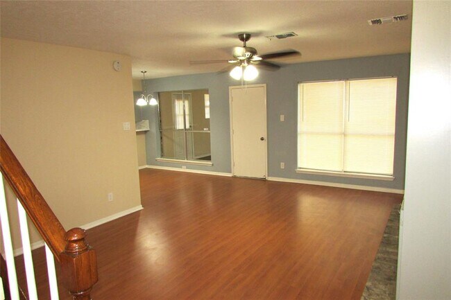 Building Photo - 4303 Thunder Bay Dr