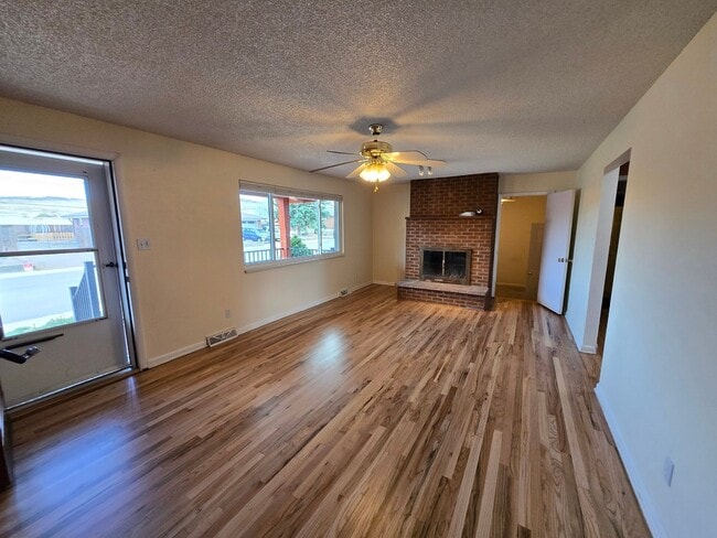 Photo - 1621 Salvia St Apartment
