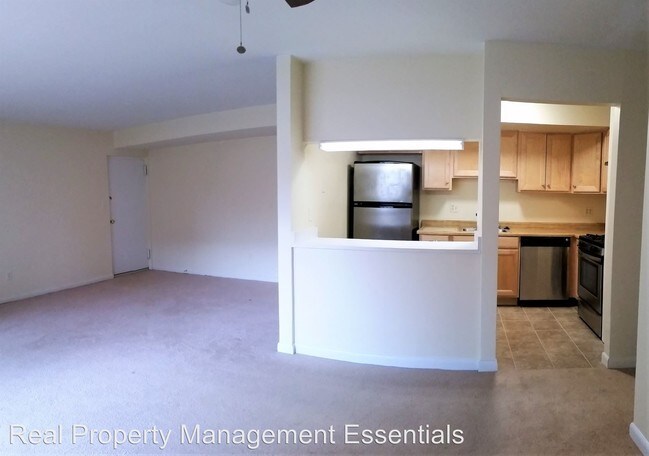 Building Photo - 1 br, 1 bath House - 204 Cork Lane