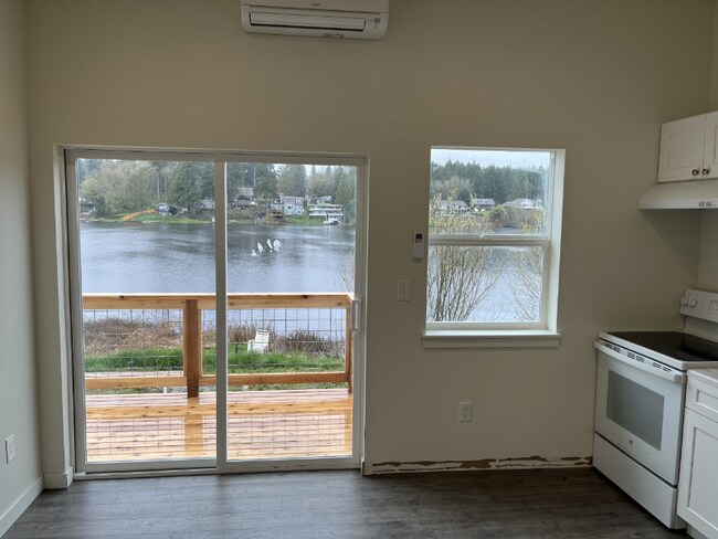 Foto del edificio - 6650 Long Lake Rd SE