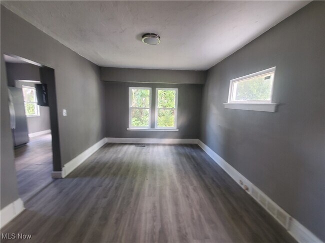 Foto del edificio - 1095 E 146th St