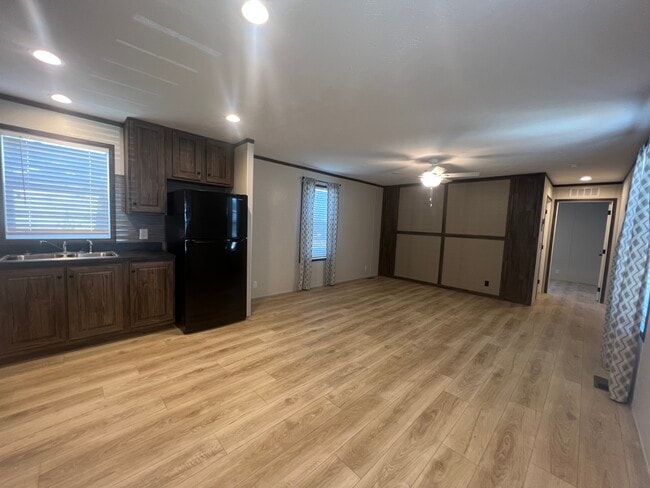 Building Photo - 26 Belmar St