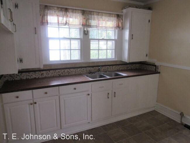 Building Photo - 2 br, 1 bath House - 2509 Gilmer Avenue