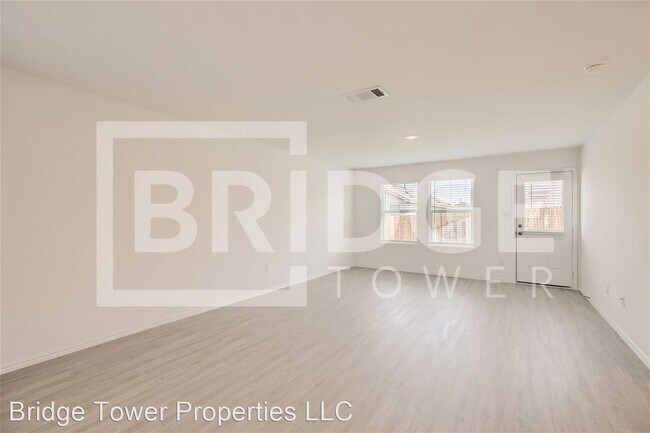 Foto del edificio - 4 br, 2 bath House - 5323 Hornbeck Heights