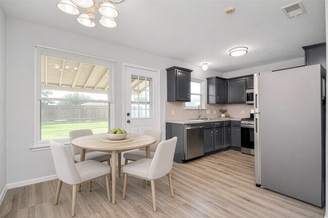 Foto del edificio - 11834 Caprock Canyons Ln