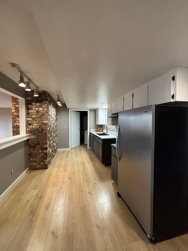 Foto del edificio - 201 SW 4th St