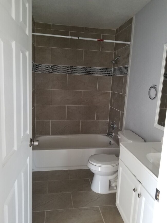 Photo - Harlandale House