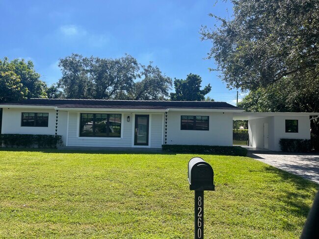 Photo - 8260 SW 98th St House