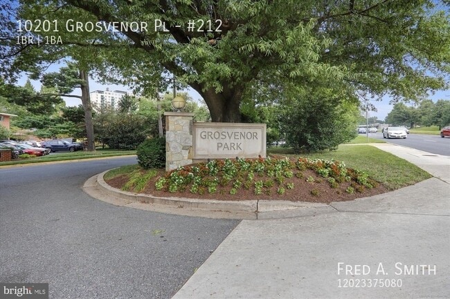Photo - 10201 Grosvenor Pl Apartment