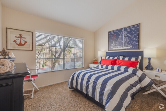 Laguna, 2 BR, 2 BA - 950 SF - Palm Villas at Whitney Ranch