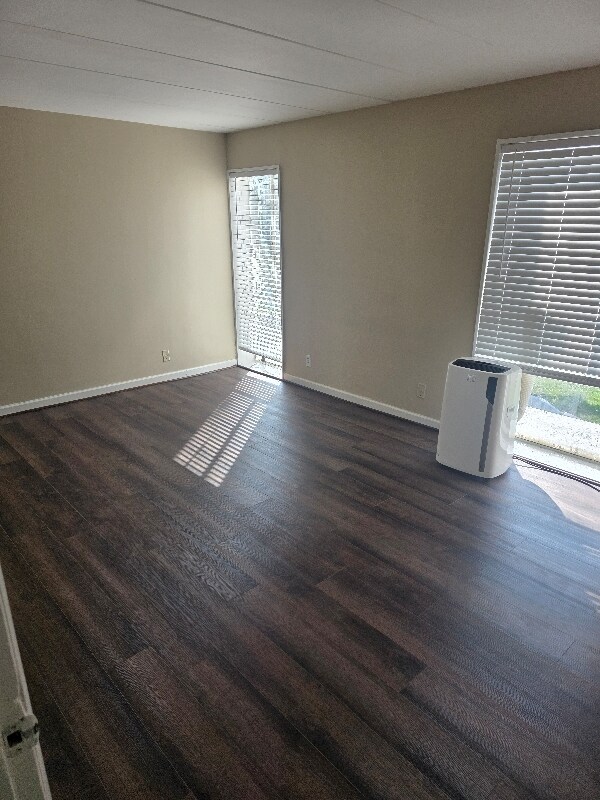 Foto del edificio - 6011 Emerson St