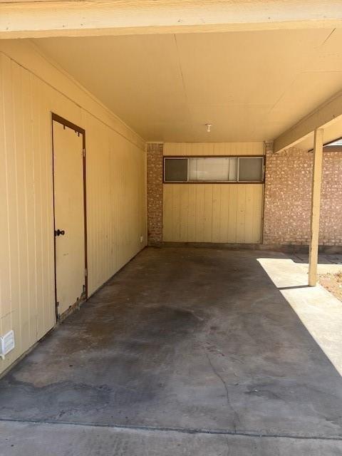 Building Photo - 2401 Parker Cir