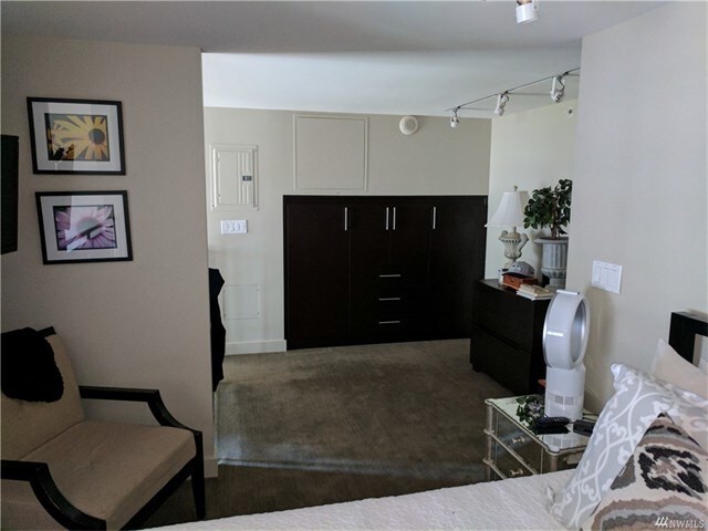 Building Photo - Arte