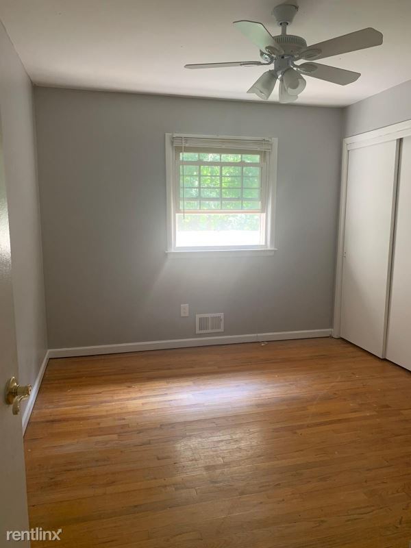 Building Photo - 5 br, 2 bath House - 1204 W Farms Rd