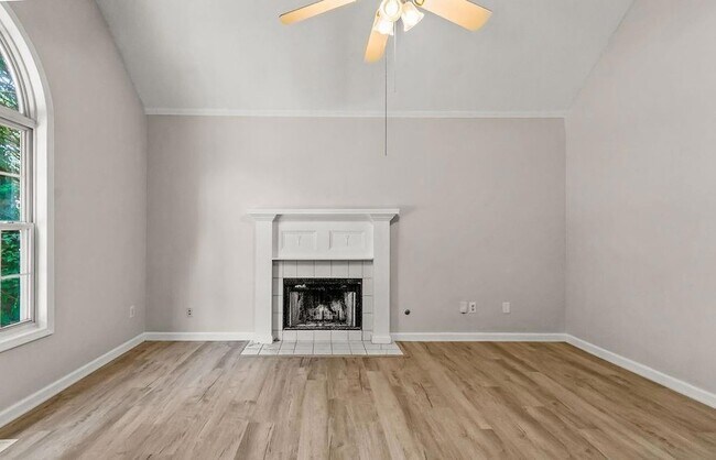 Building Photo - 4244 Akins Ridge Ln