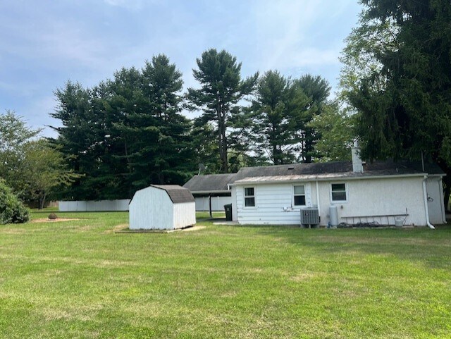 Building Photo - 1807 E Kings Hwy