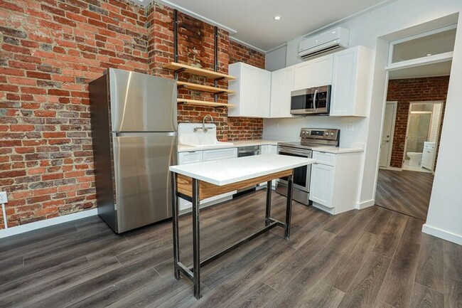 Foto del edificio - 320 Brook Rd