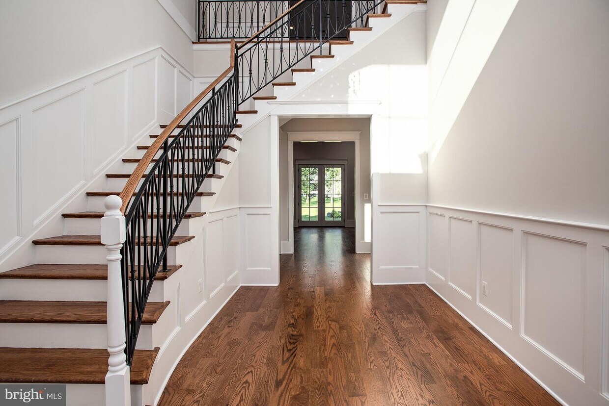 716 Ellsworth Ave, Great Falls, VA 22066 House Rental in Great Falls