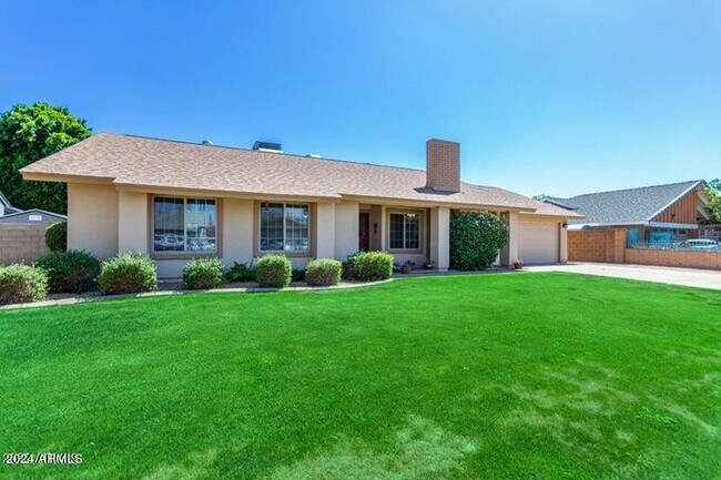 Foto del edificio - 2447 W Mandalay Ln