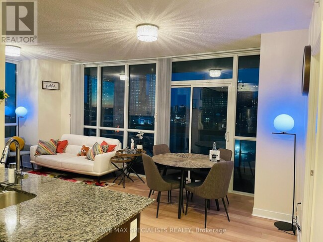 Building Photo - 3975 Grand Park Dr