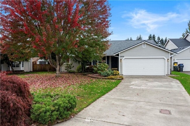 Building Photo - Extremely well maintained Rambler located ...
