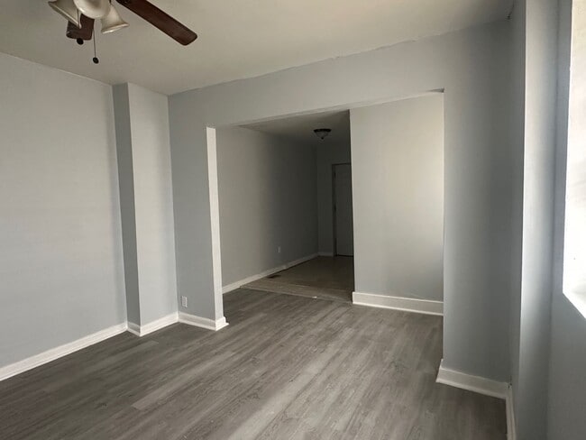 Building Photo - 2 Bed Row Home- Chester, PA