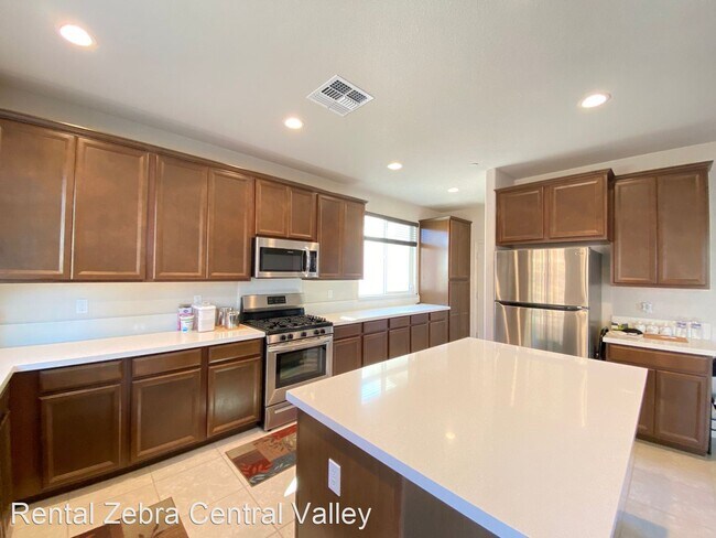 Building Photo - 4 br, 3 bath House - 3544 Creekview Ct
