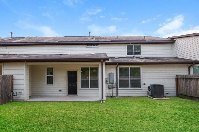 Foto del edificio - 9735 Piave Drive