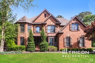 Building Photo - 391 Spring Willow Dr NW