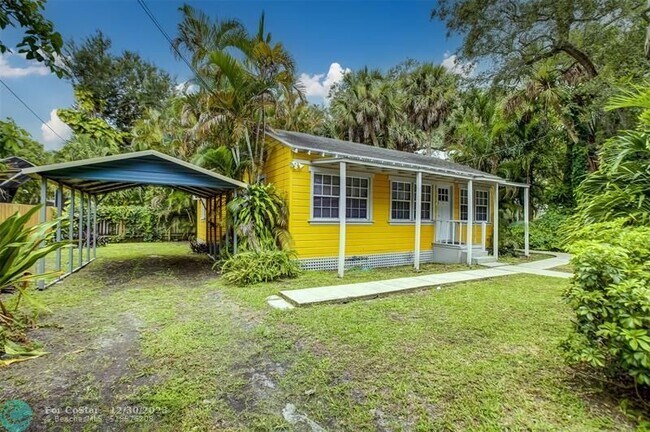 Foto del edificio - 1416 SW 27th Ct