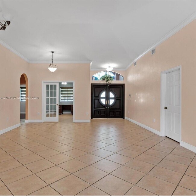Foto del edificio - 14571 SW 160th Ct