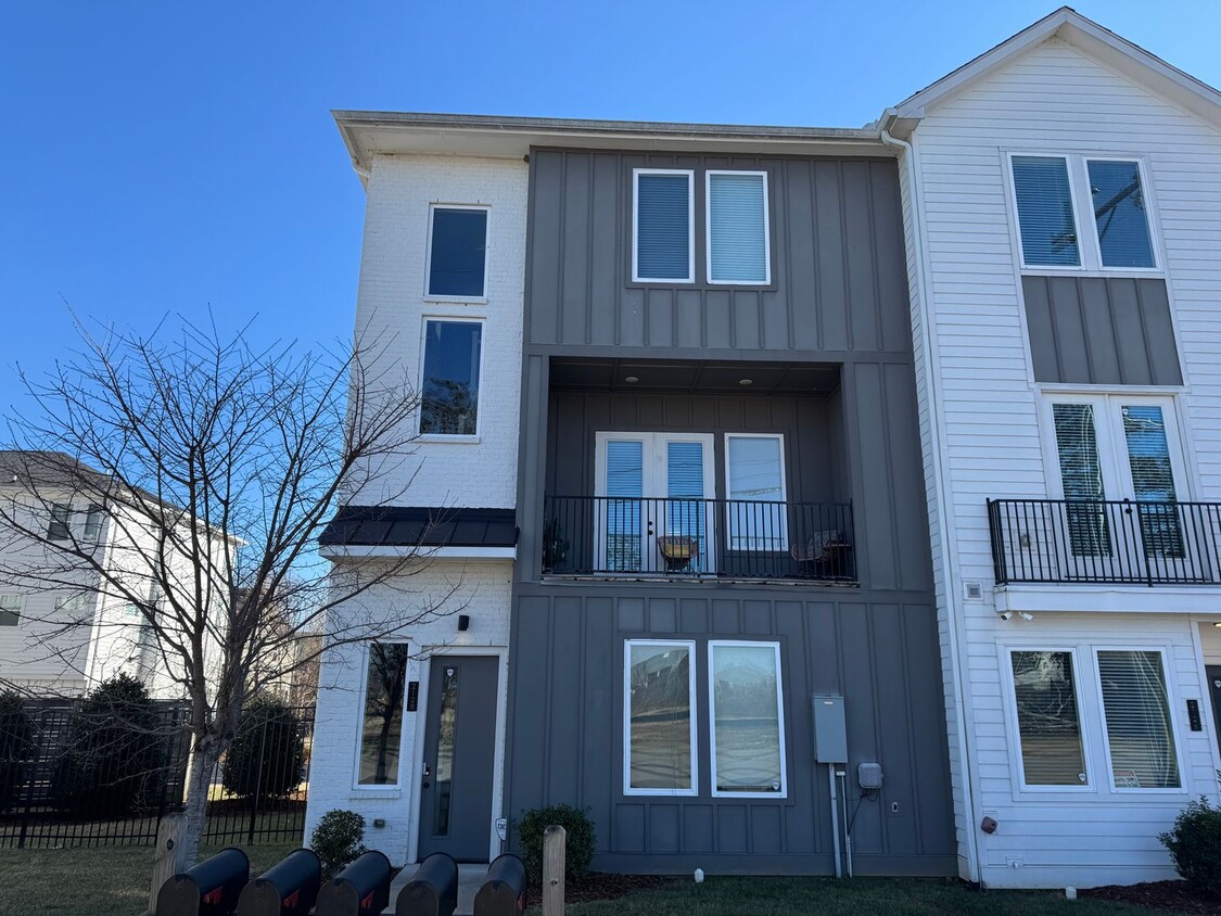Great 3BR Home in the Heart of Nashville - Great 3BR Home in the Heart of Nashville