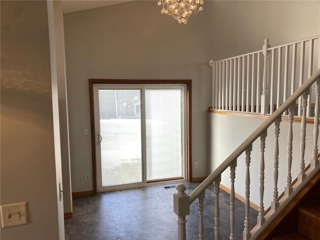 Building Photo - 5281 Lannon Ave NE