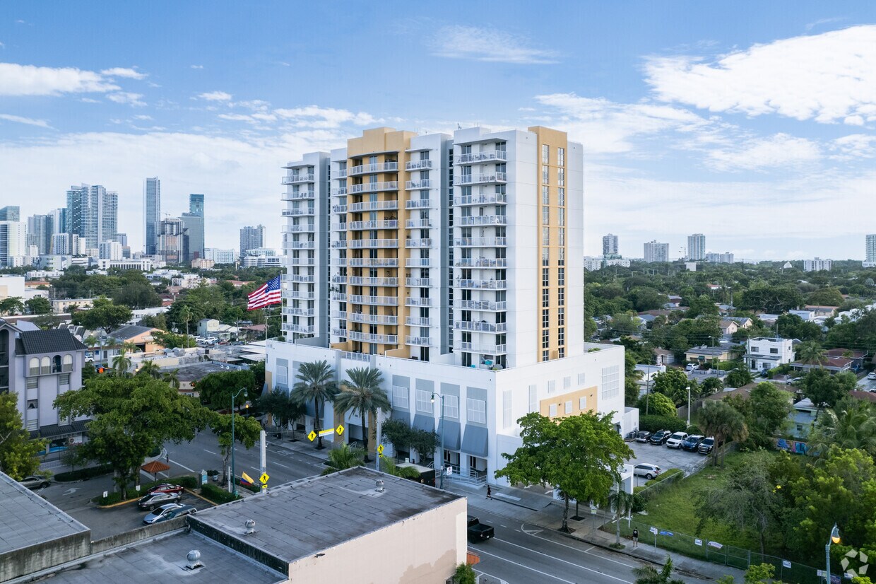 Primary Photo - Brickell Vista Condos
