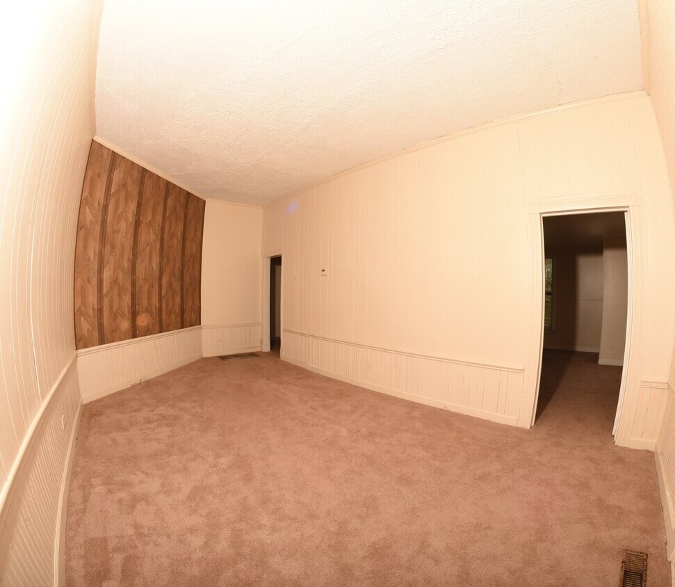 Foto del edificio - 325 W. Church Street Unit 1