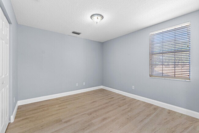 Building Photo - 17317 Boca Club Blvd