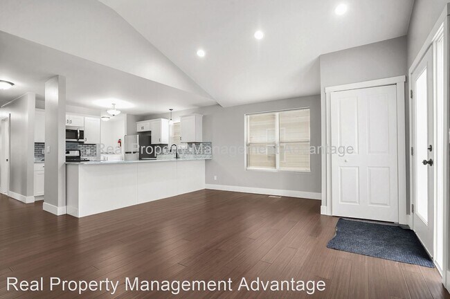 Building Photo - 3 br, 2 bath House - 26426 Spicer St.