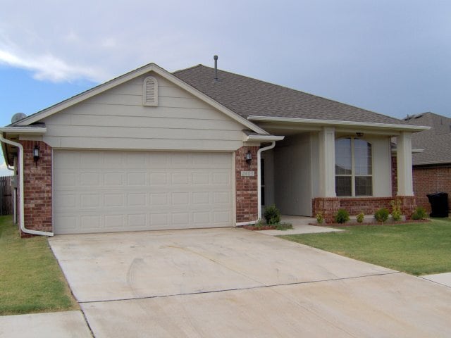 Building Photo - 2405 NW 162nd Ter