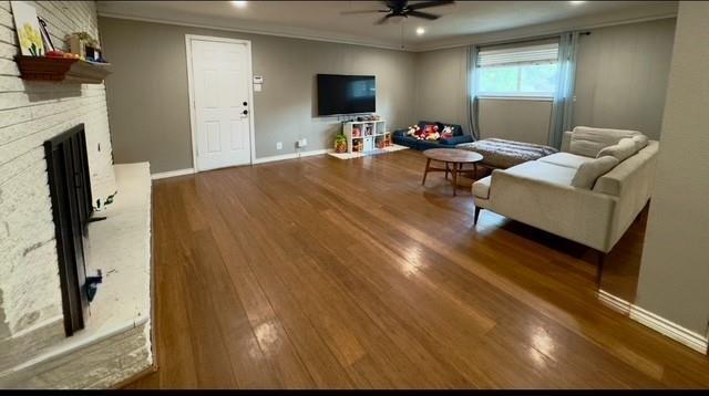 Building Photo - 4809 Blaney Ave