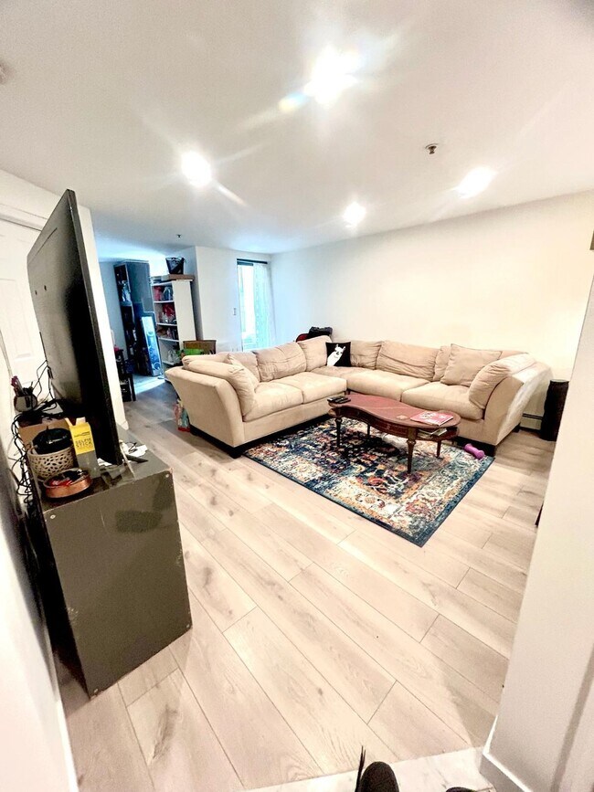 Foto del edificio - 1115 Willow Ave