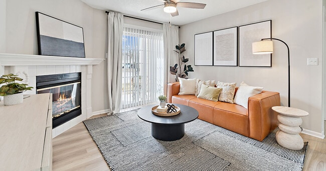 Building Photo - Polo Club