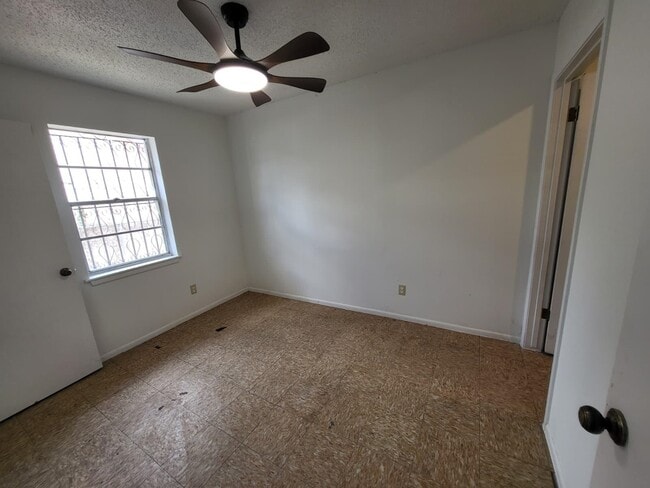 Foto del edificio - 216 N Meadow Ave