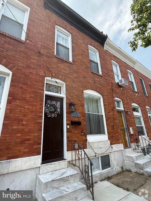 Building Photo - 636 S Kenwood Ave