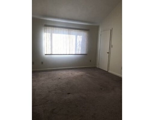 Foto del edificio - 25 Sterling Ln