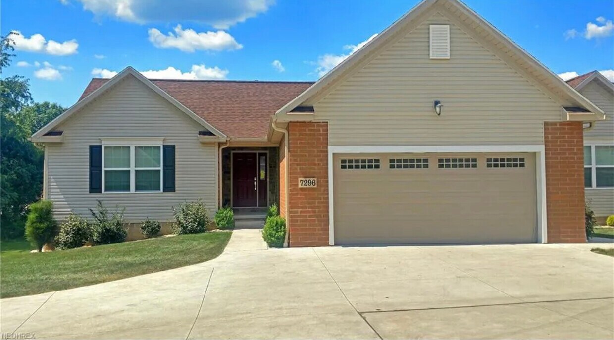 Front of Condo unit - 7296 Bretz St NW