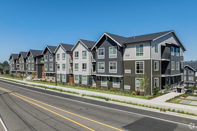 Building Photo - The Meadowlark at Fairview