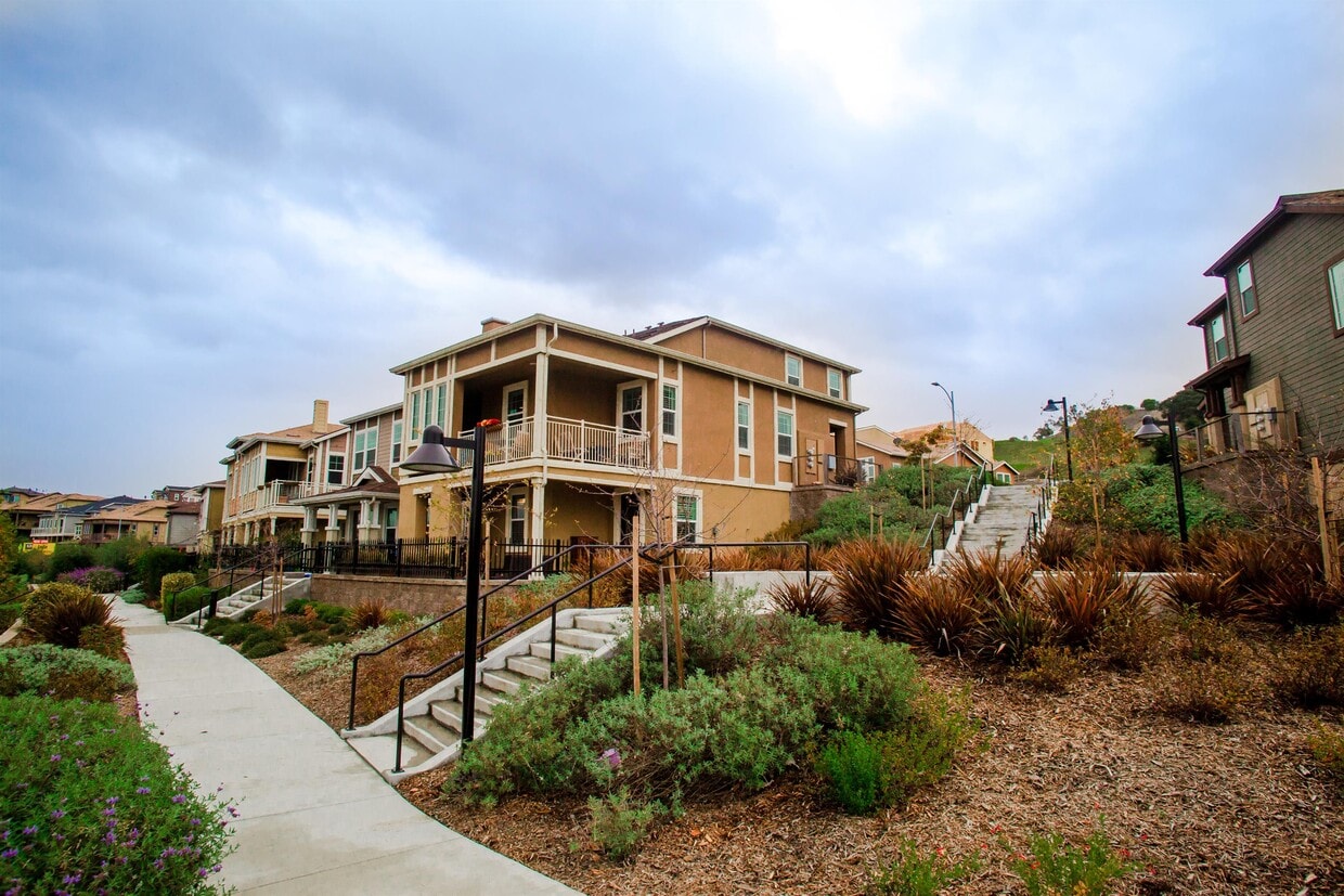 520 Jade St, Petaluma, CA 94952 House Rental in Petaluma, CA